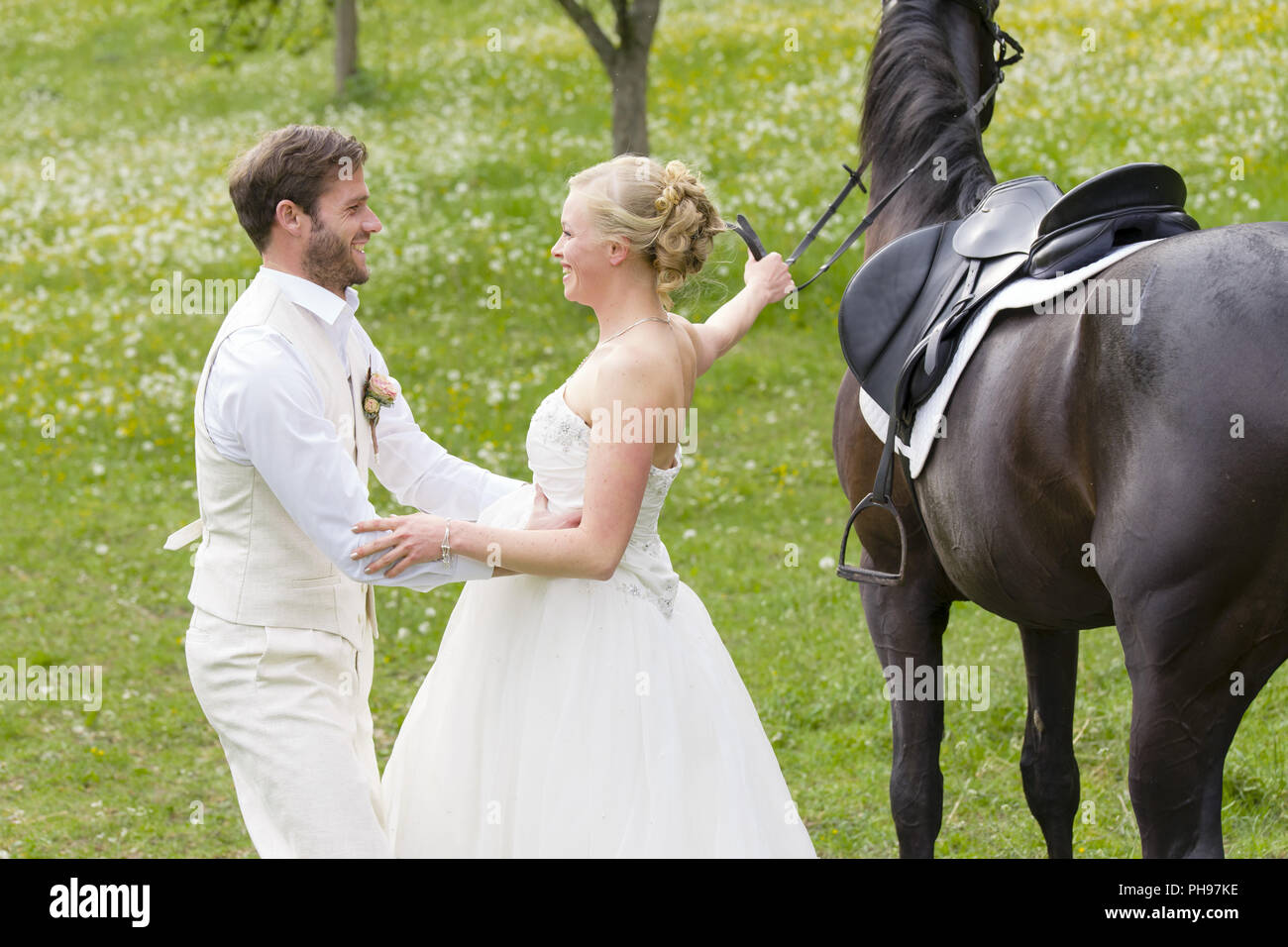 Mariée à cheval Banque D'Images