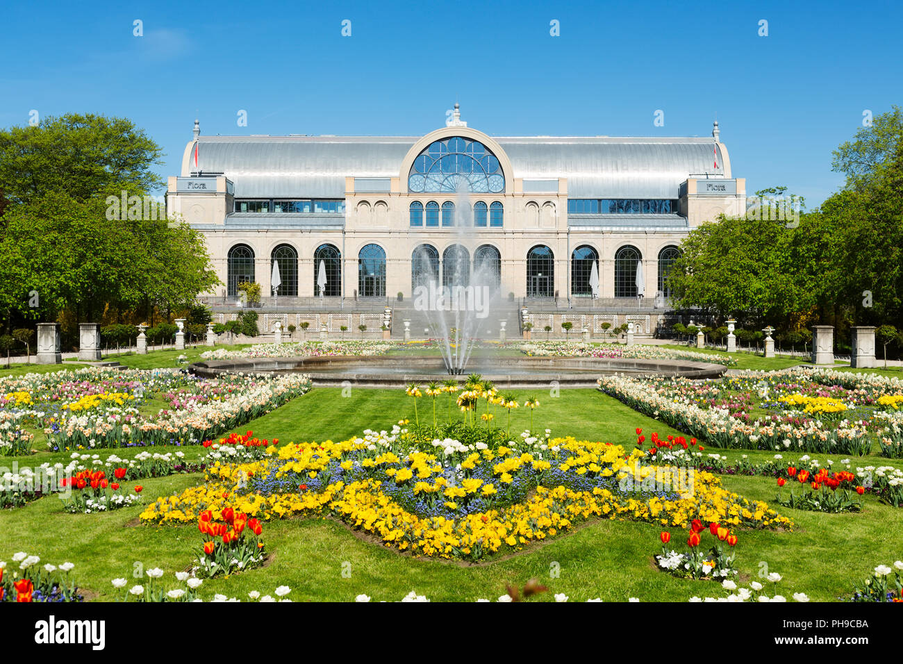 Château de la flore du parc à Cologne. Banque D'Images Château de la flore du parc à Cologne. Banque D'Images