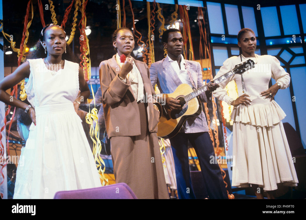 Boney M (de gauche à droite. Maizie Williams, Liz Mitchel, Bobby Farrell, Marcia Barrett) sur 28.06.1982. Dans le monde d'utilisation | Banque D'Images