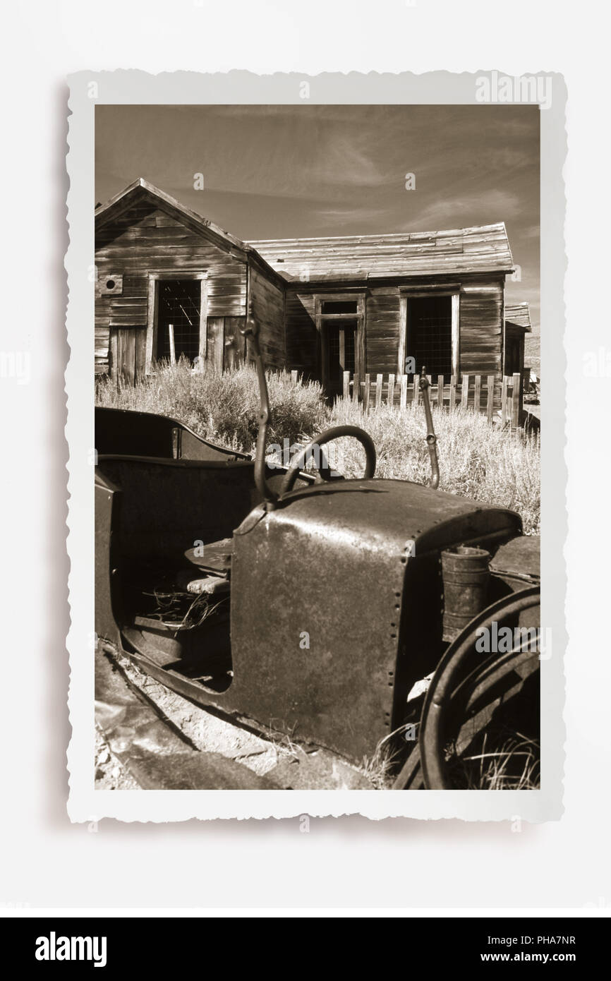 Bodie, carcasse de voiture rouillée Banque D'Images