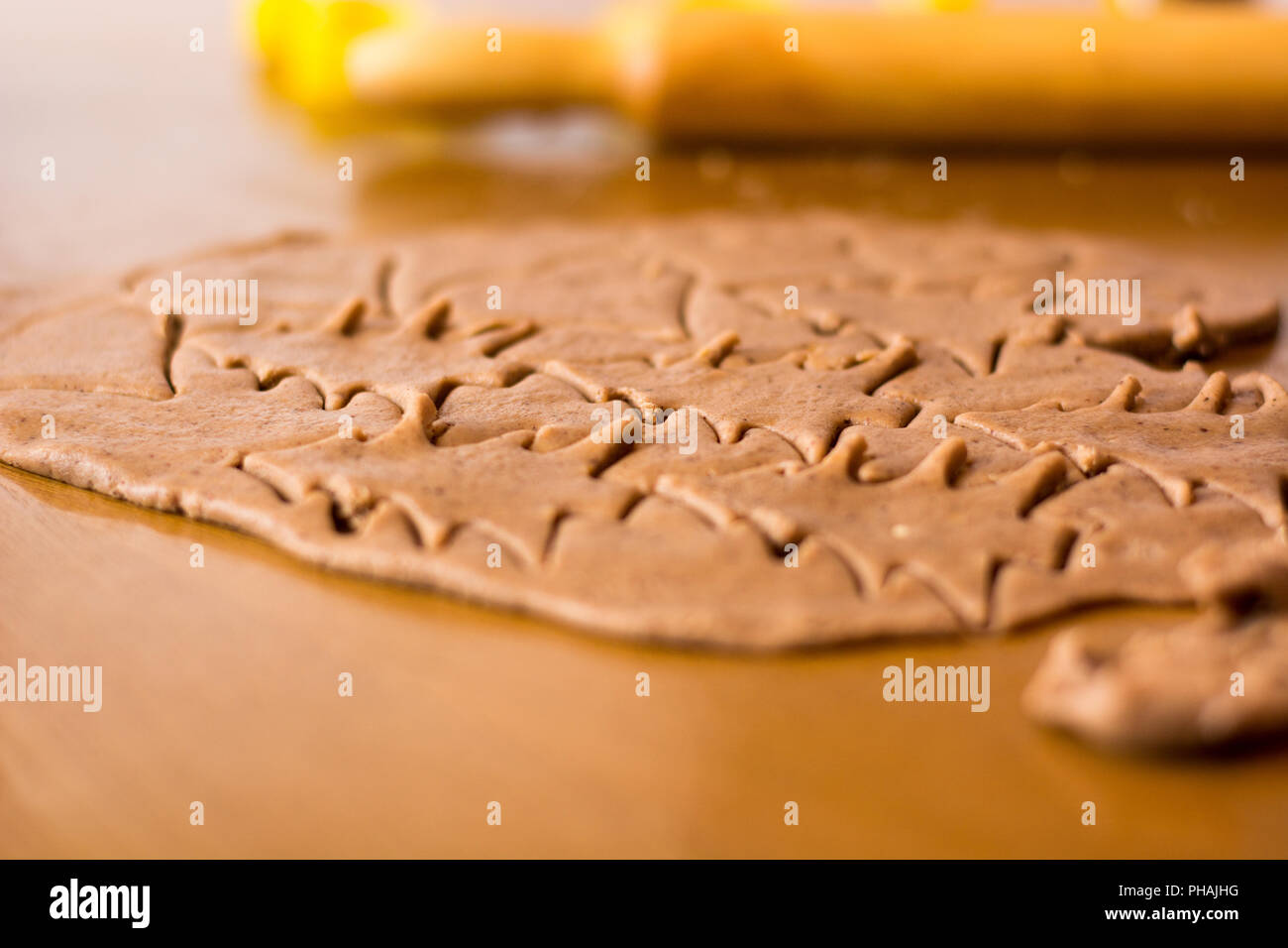 Préparer pâques gingerbread cookies. Banque D'Images