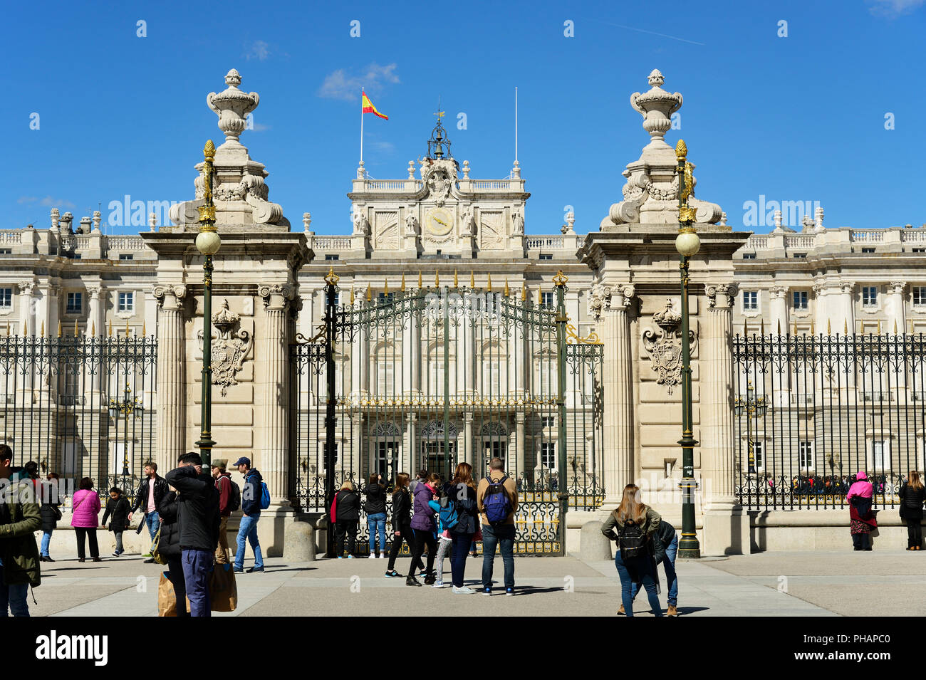Palacio Real de Madrid (Palais Royal), la Plaza de la Armeria, Madrid. Espagne Banque D'Images