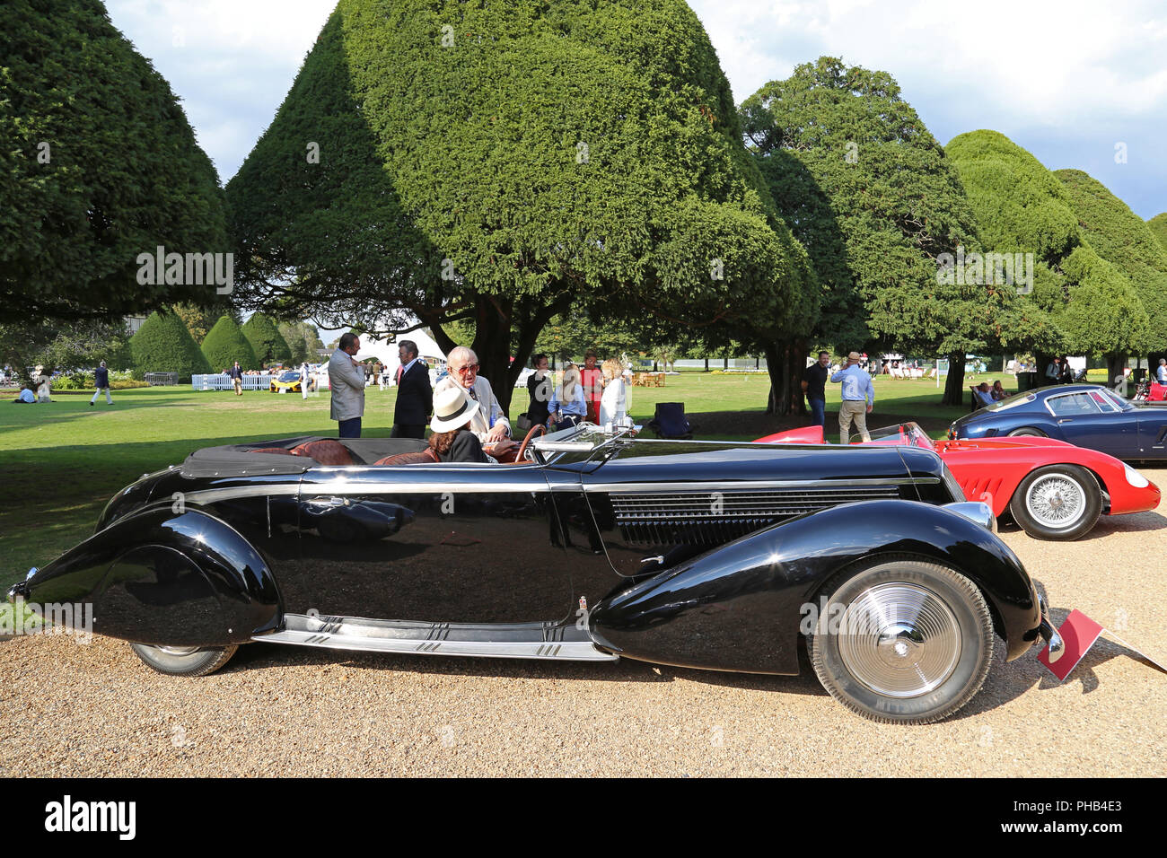 Lancia Astura Bocca Cabriolet (1936), Concours d'élégance 2018 Preview (Jour), 31 août 2018. Hampton Court Palace, Londres, Royaume-Uni, Europe. Les plus rares du monde voitures assemblées pour un classique de trois jours et d'événements supercar dans les jardins du Palais Royal. Ian crédit bouteille/Alamy Live News Banque D'Images