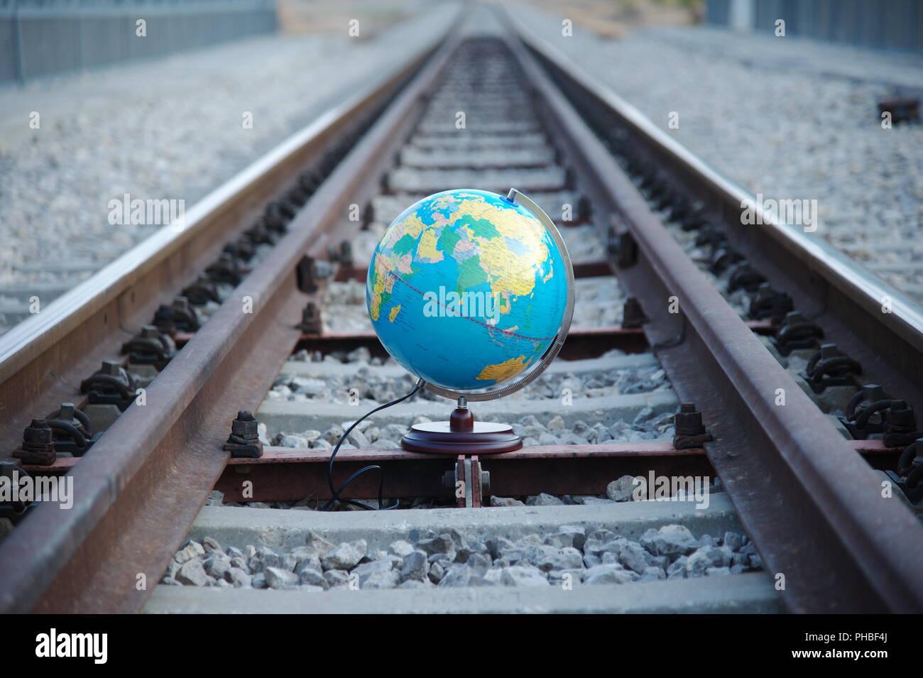 Globus sur le chemin de fer Banque D'Images