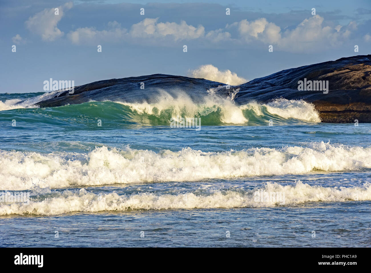 Green ocean wave Banque D'Images