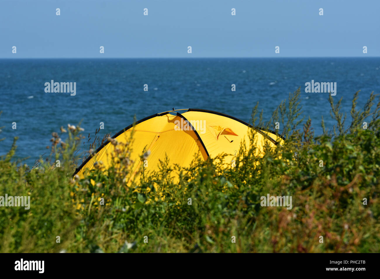 Camping sur la plage de Vama Veche, un non populaire destination touristique sur la côte de la mer Noire, destination populaire pour les touristes du monde entier. Banque D'Images