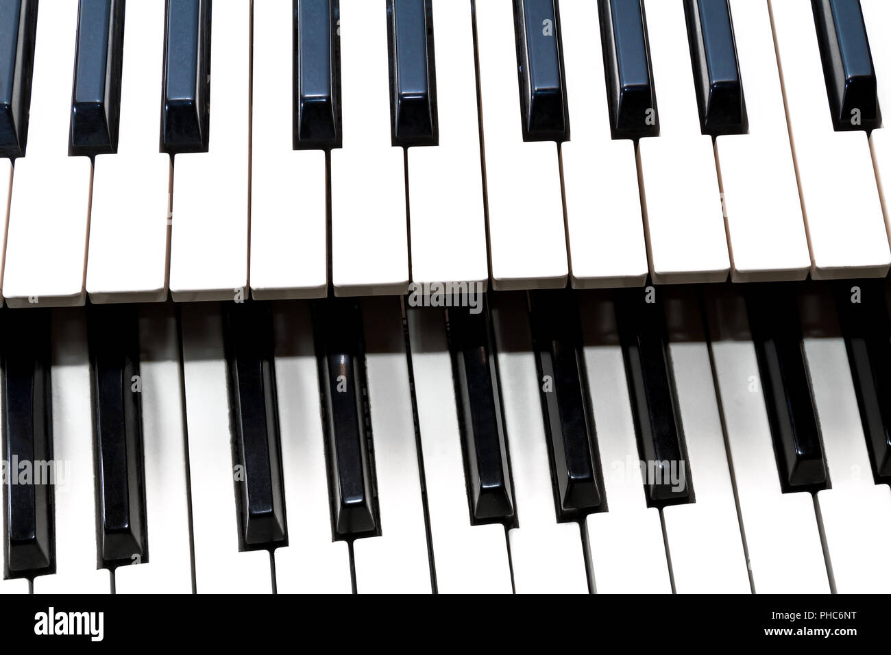 Deux claviers musicaux Photo Stock - Alamy