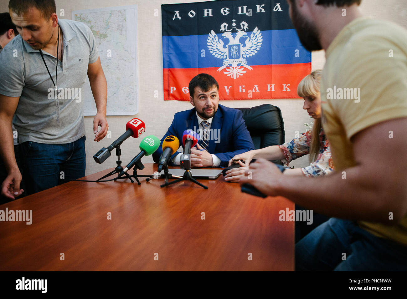 Pushilin Denis, Président de la République populaire de Donetsk (MRN), Kremlin soutenu du gouvernement séparatiste qui prennent le contrôle de Donbass région Banque D'Images