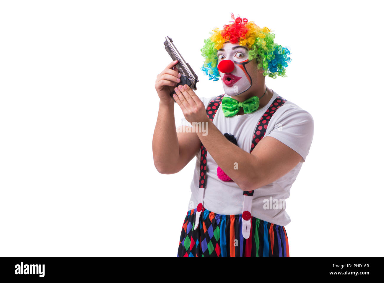 Funny clown avec un fusil pistolet isolé sur fond blanc Banque D'Images