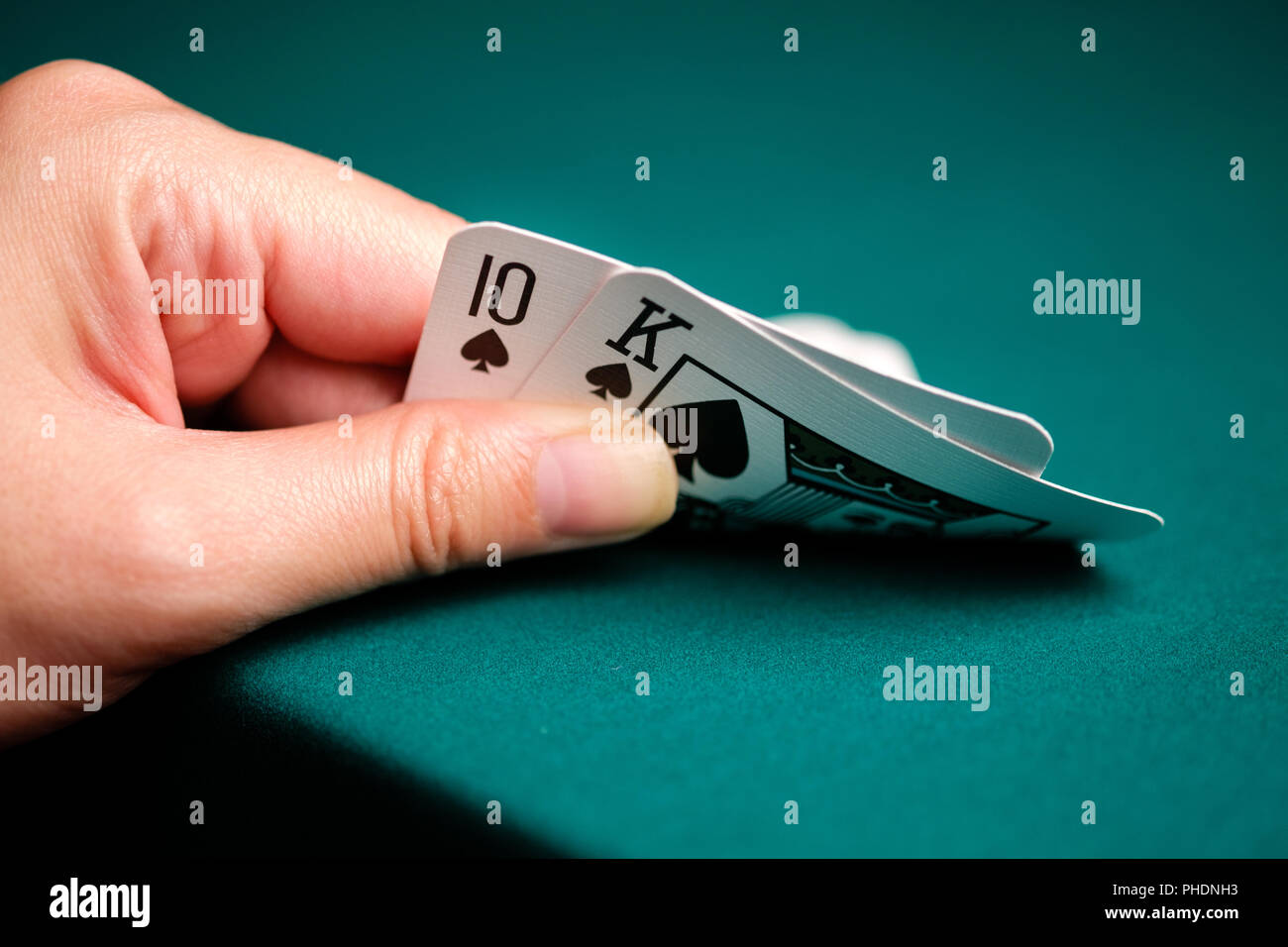 Joueur a 20 point totale de carte au Blackjack game Banque D'Images