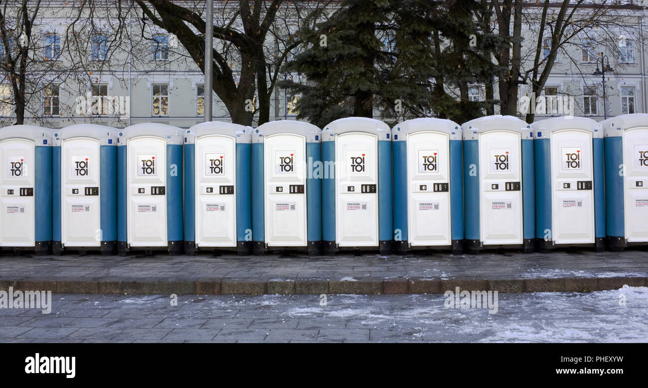 Toilettes Bio sur une rue de la ville Banque D'Images