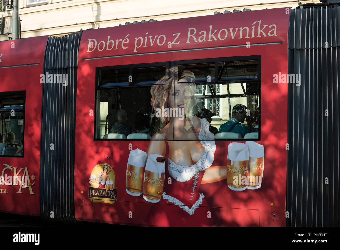 Le célèbre tramway, Prague, République tchèque. Banque D'Images