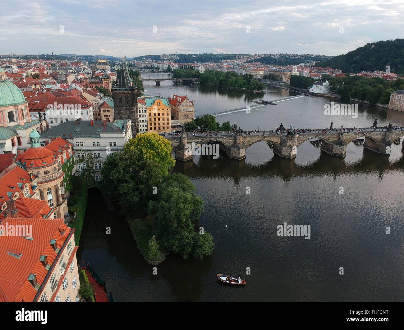 Le célèbre pont Charles, Prague, République tchèque. Banque D'Images