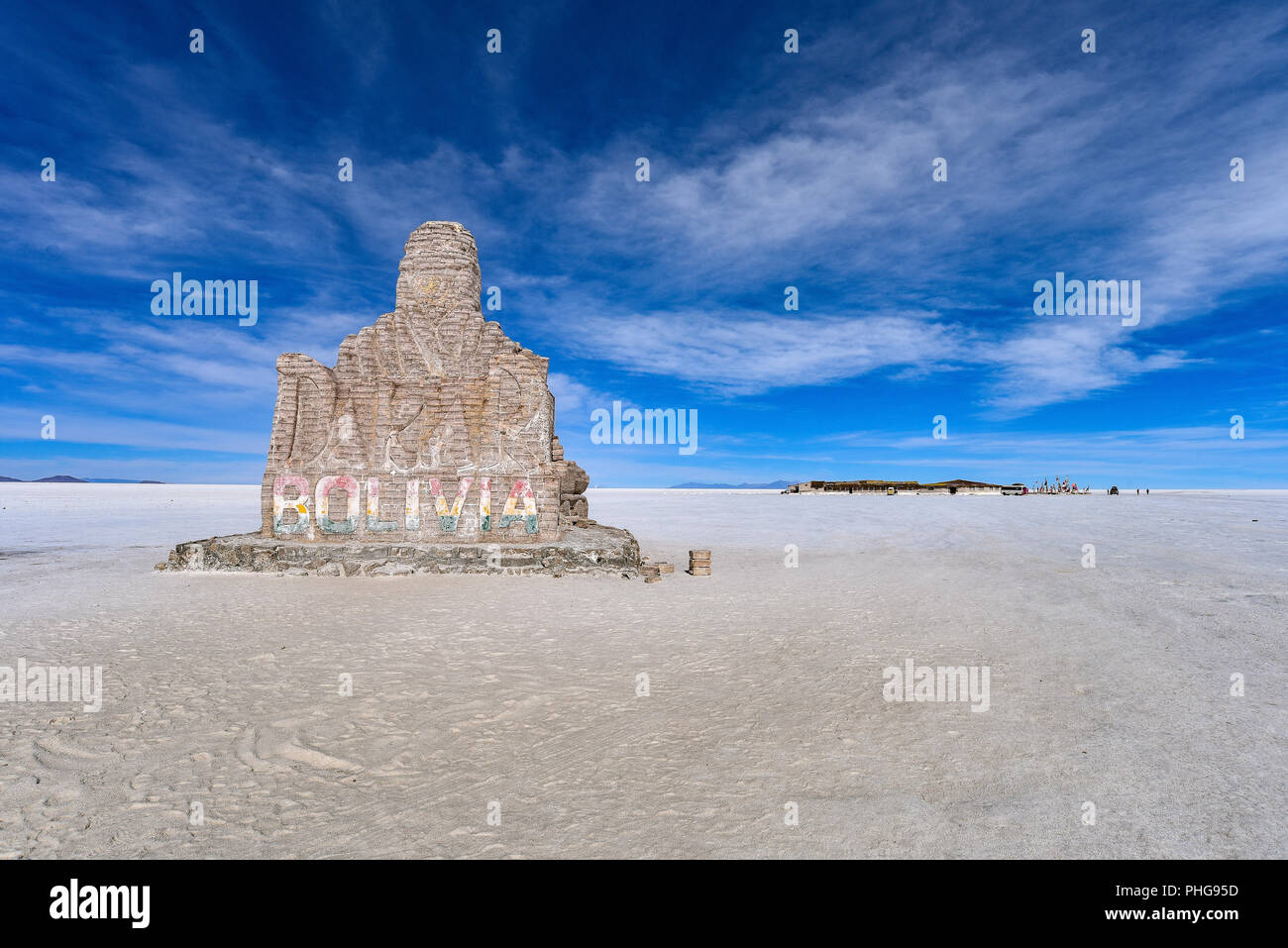 Rallye Dakar monument sur le Salar de Uyuni, Bolivie Banque D'Images
