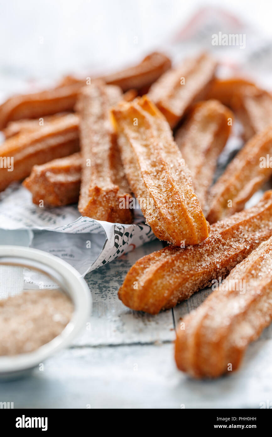 Dessert churros espagnols traditionnels. Banque D'Images