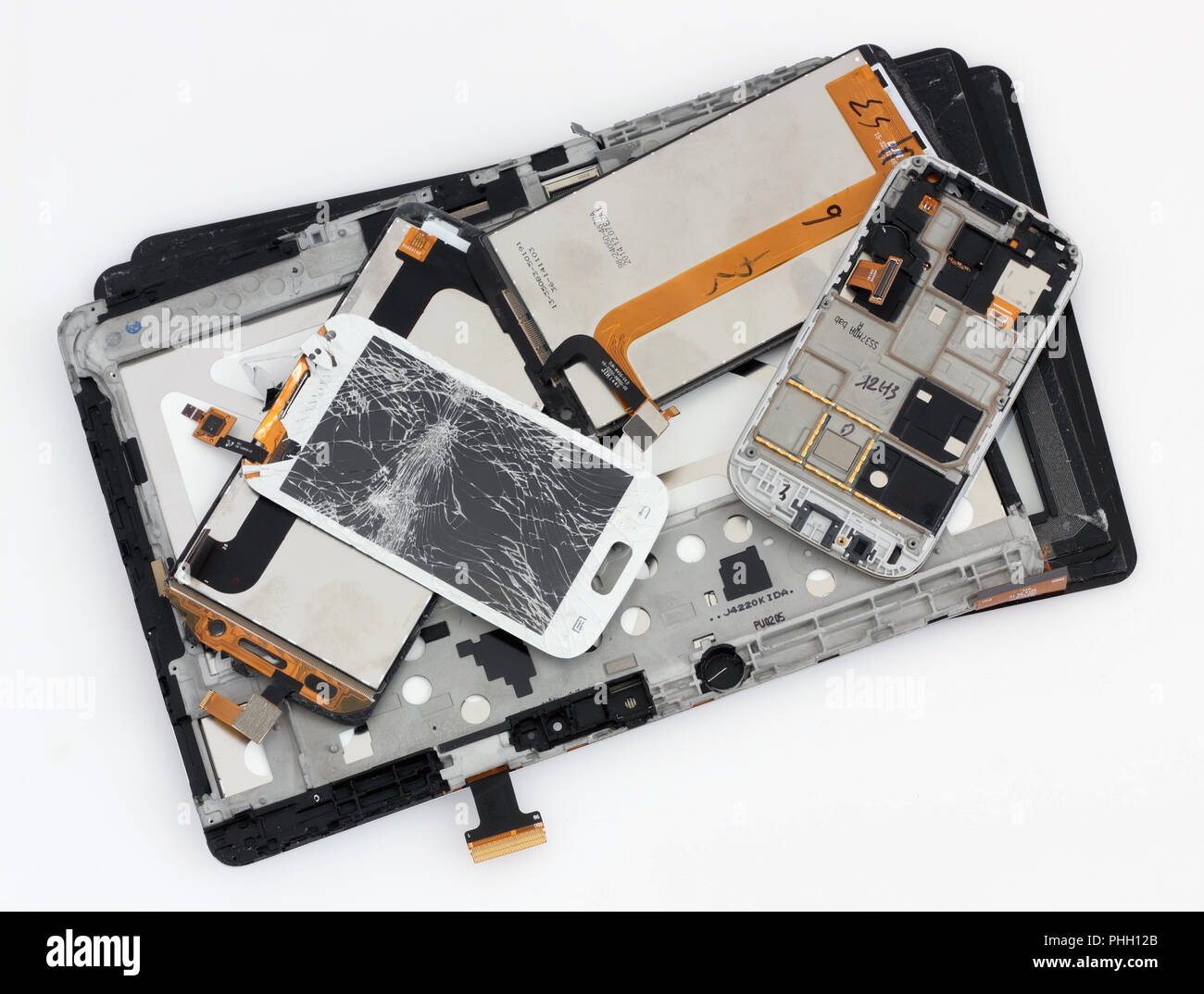 Pièces détachées téléphones cassés Banque D'Images