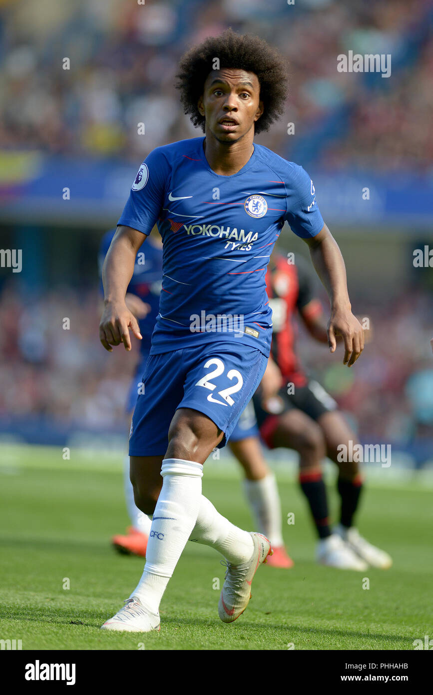 Londres, Royaume-Uni. 1er septembre 2018. Willian de Chelsea au cours de l'AFC Bournemouth vs Chelsea Premier League match à Stamford Bridge le samedi 1er septembre 2018 EDITORIAL UTILISEZ UNIQUEMENT Aucune utilisation non autorisée avec l'audio, vidéo, données, listes de luminaire (en dehors de l'UE), club ou la Ligue de logos ou services 'live'. En ligne De-match utilisation limitée à 45 images ( +15 en temps supplémentaire). Aucune utilisation d'émuler des images en mouvement. Aucune utilisation de pari, de jeux o Crédit : MARTIN DALTON/Alamy Live News Banque D'Images