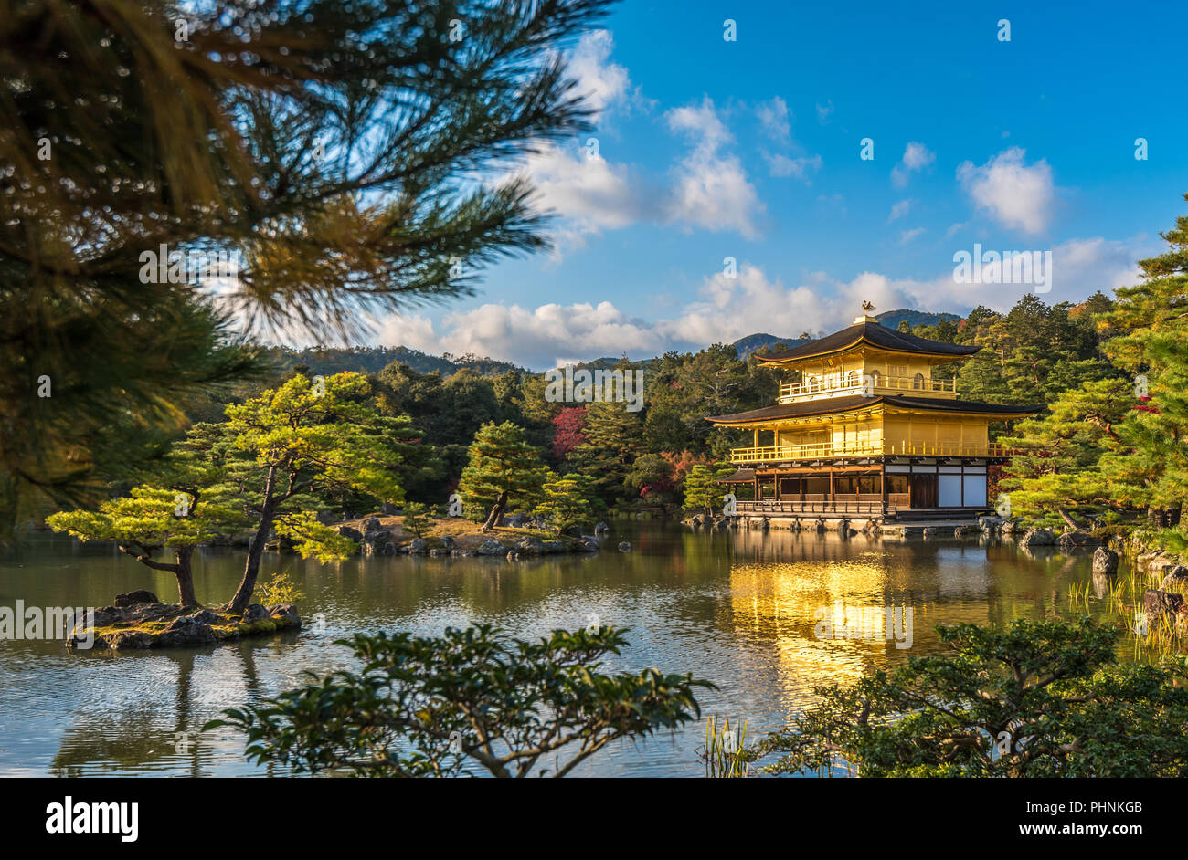 Kinkaku-ji temple bouddhiste ou pavillon d'or, Kyoto, Japon Banque D'Images