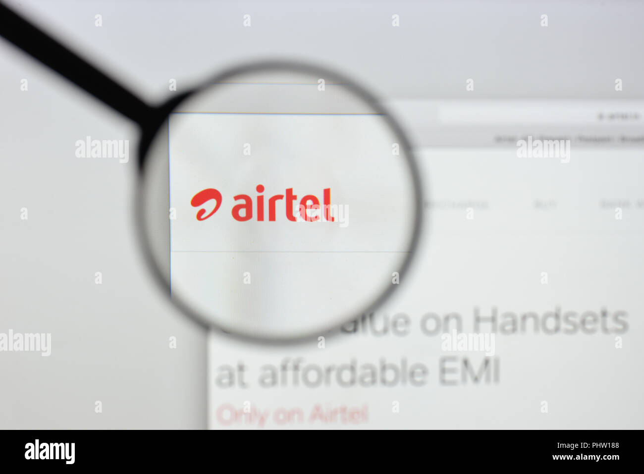 Milan, Italie - 20 août 2018 : Airtel l'Inde accueil du site. Airtel en Inde visible le logo. Banque D'Images