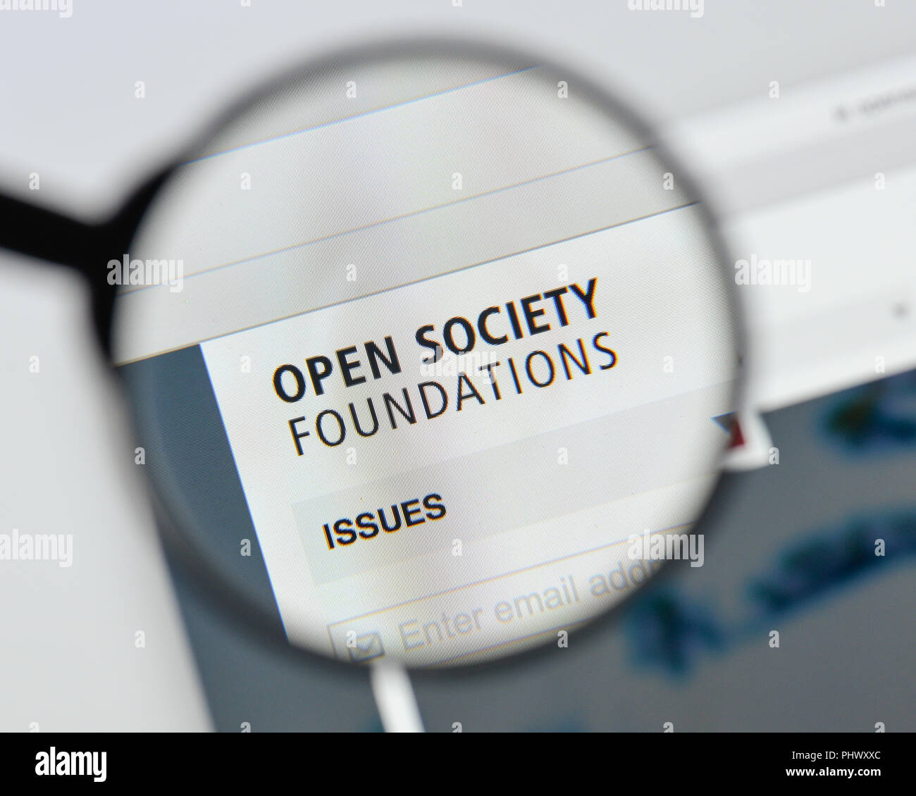 Milan, Italie - 20 août 2018 : fondations Open Society Page d'accueil du site. Logo de l'Open Society Foundations visible. Banque D'Images