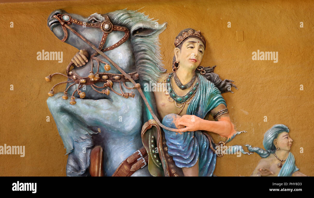 Les figures mythologiques de la religion hindoue Dieu Devata - divinité sur cheval. Banque D'Images