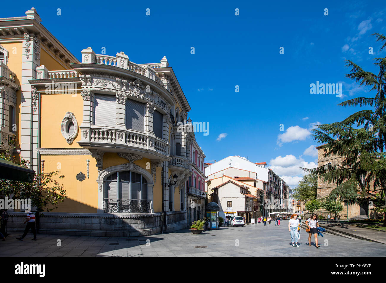 La ville d'Avilés dans les Asturies, au nord ouest de l'Espagne Banque D'Images