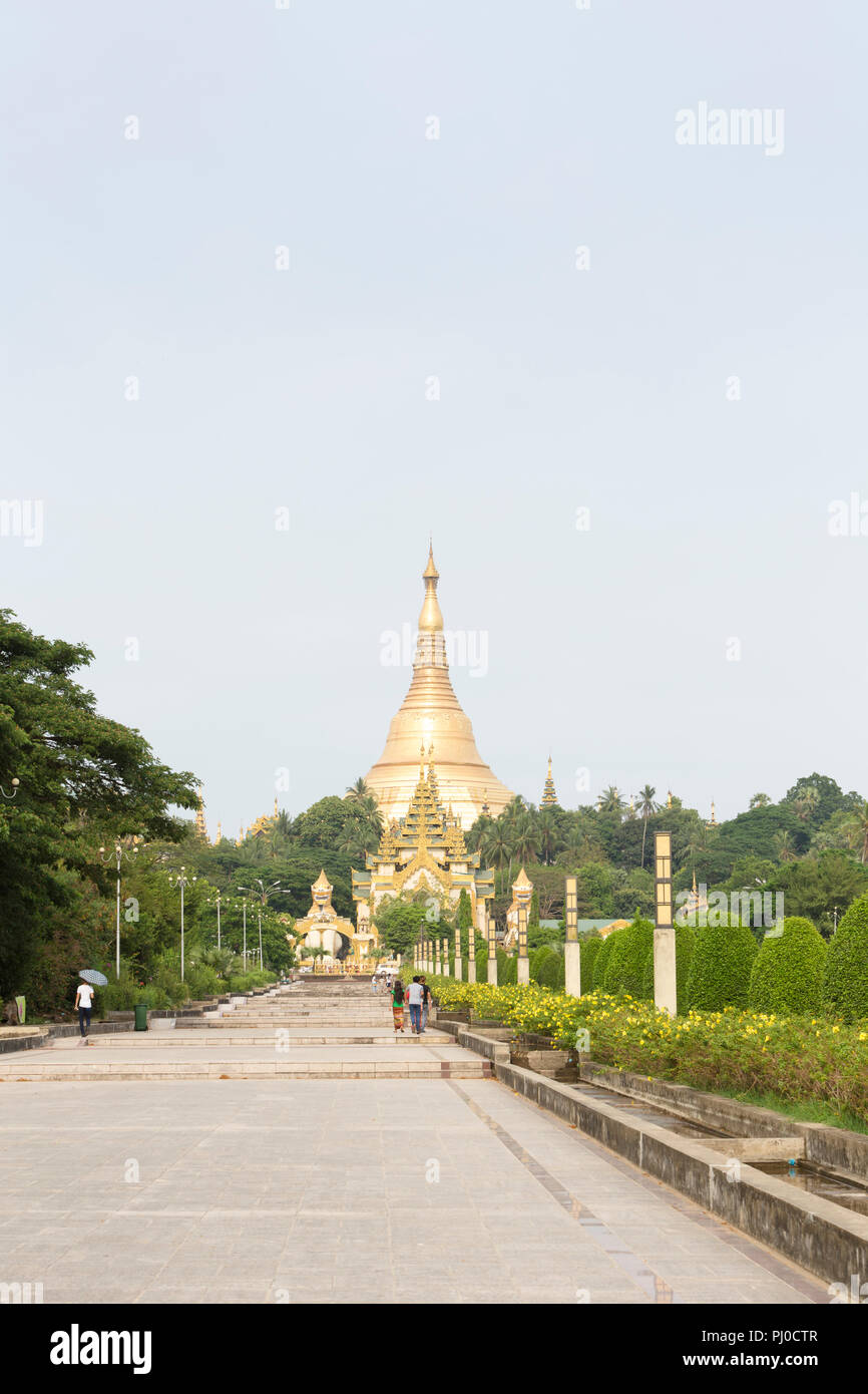 La pagode Shwedagon, Yangon, Myanmar Banque D'Images