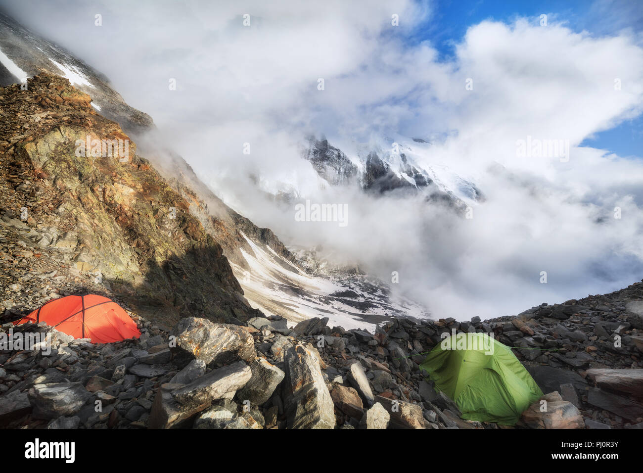 Trekking au Mont Blanc dans les Alpes Banque D'Images