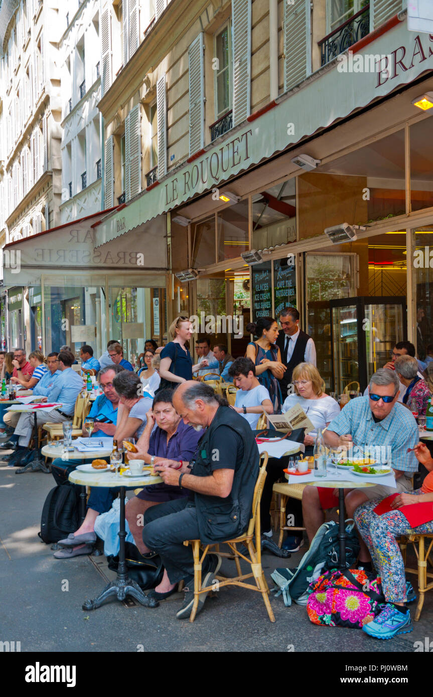 Le roquet, Boulevard Saint Germain, St Germain des Pres, Rive Gauche, Paris, France Banque D'Images