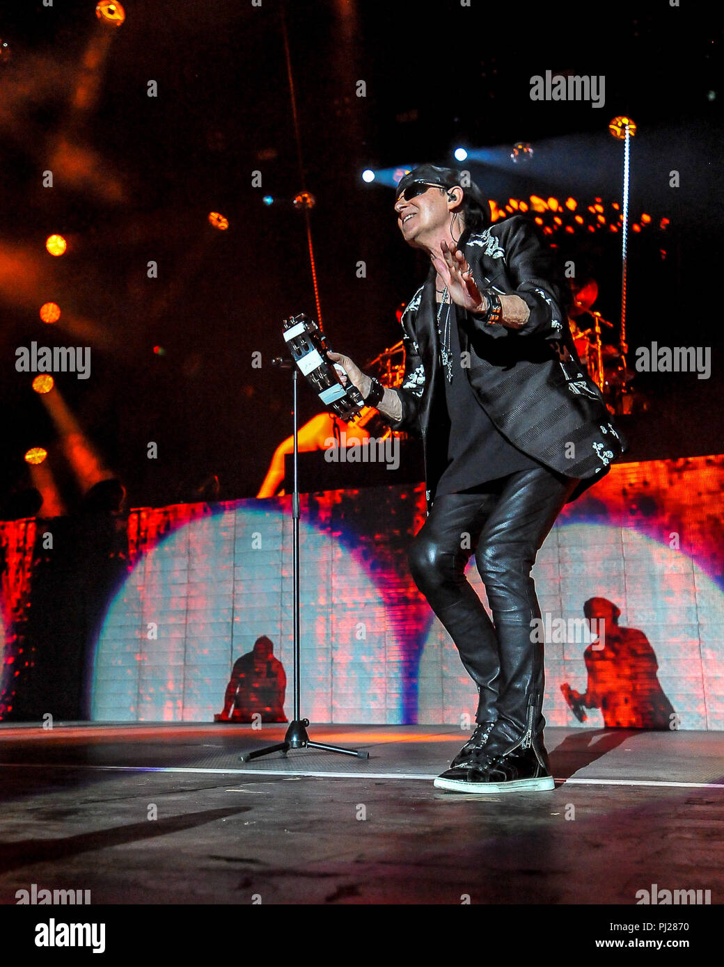 Irvine, CA, USA. Sep, 2018 2. KLAUS MEINE avec Scorpions à l'Amphithéâtre en cinq points à Irvine CA. le 2 septembre 2018 avec Olivier Lockert Crédit : Dave Safley/ZUMA/Alamy Fil Live News Banque D'Images