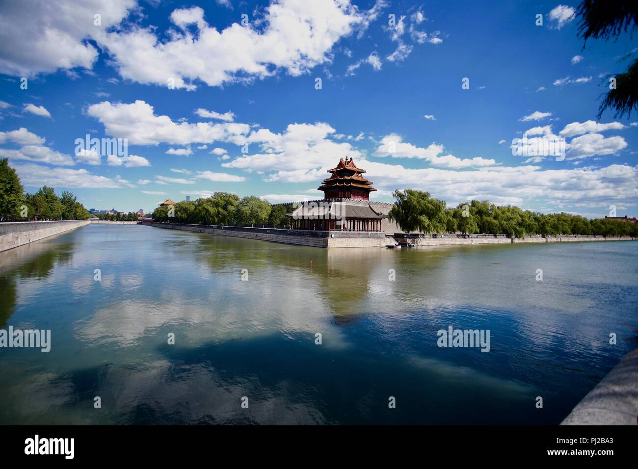 La Chine. 16Th Jun 2018. Beijing, Chine-Paysages de la tour d'angle de la Cité interdite dans la journée ensoleillée à Beijing, Chine. Crédit : SIPA Asie/ZUMA/Alamy Fil Live News Banque D'Images