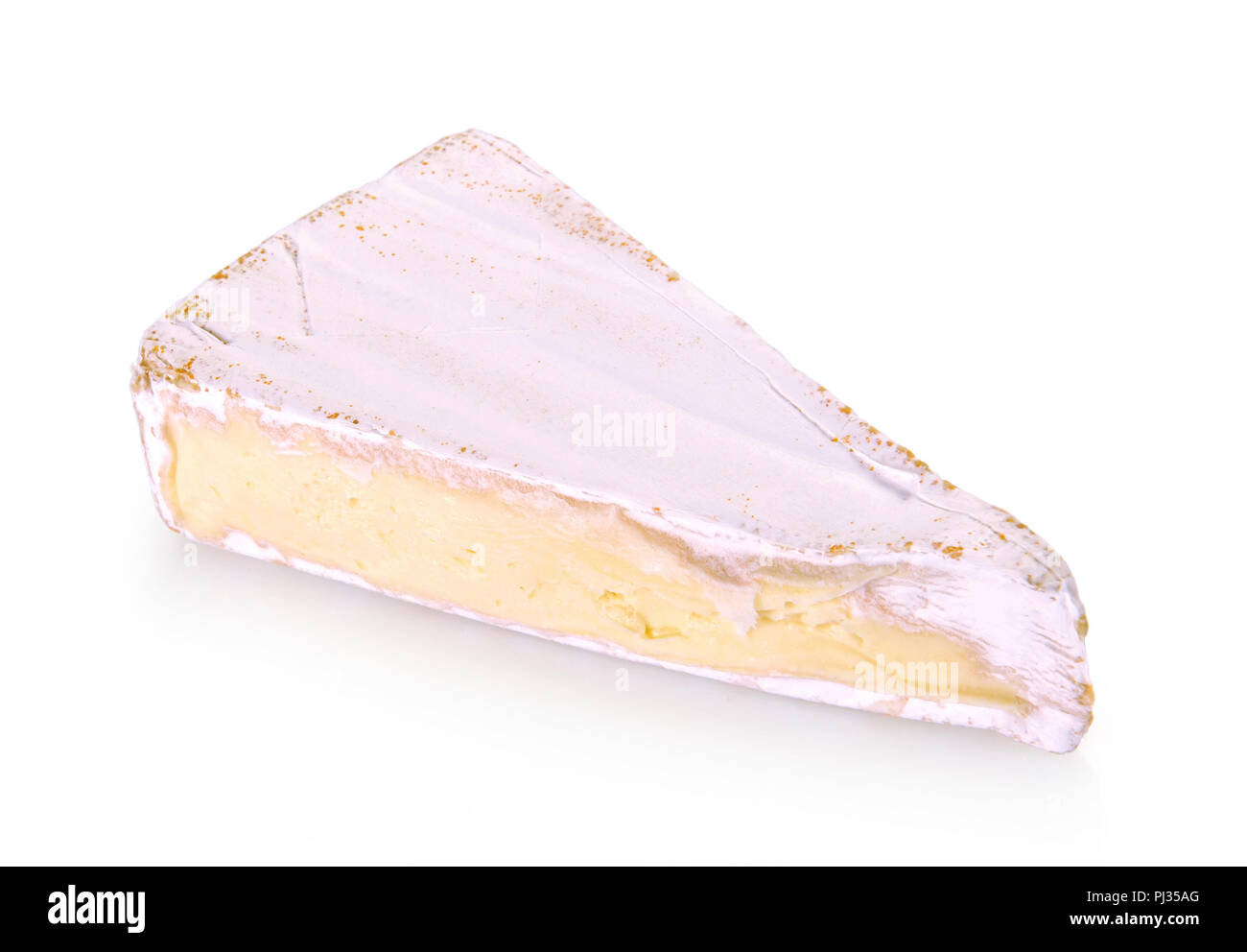 Fromage Brie sur un fond blanc Banque D'Images