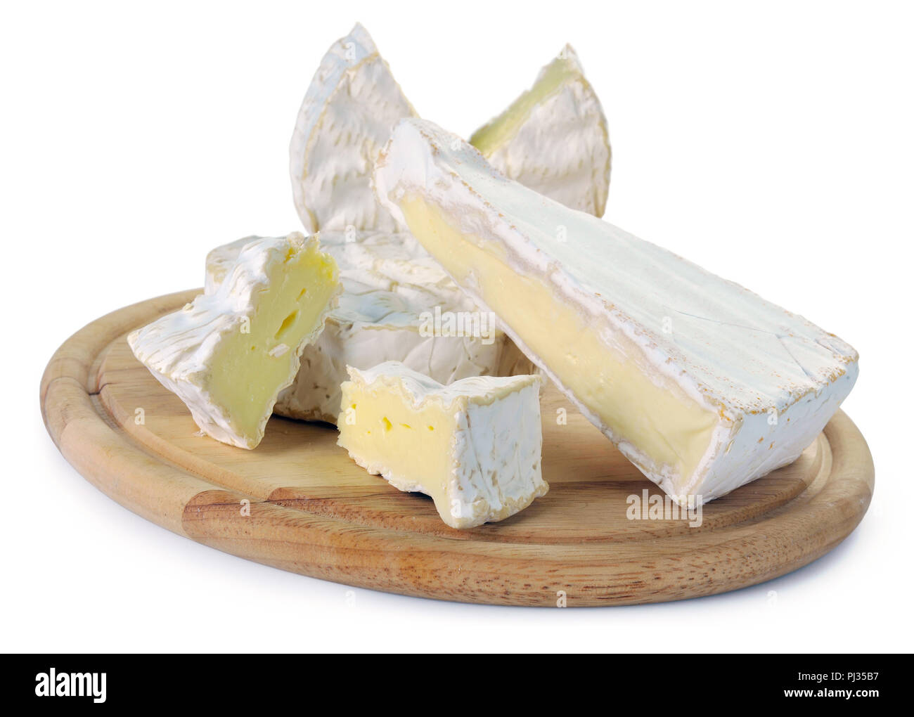 Le Camembert et le brie sur planche de bois Banque D'Images