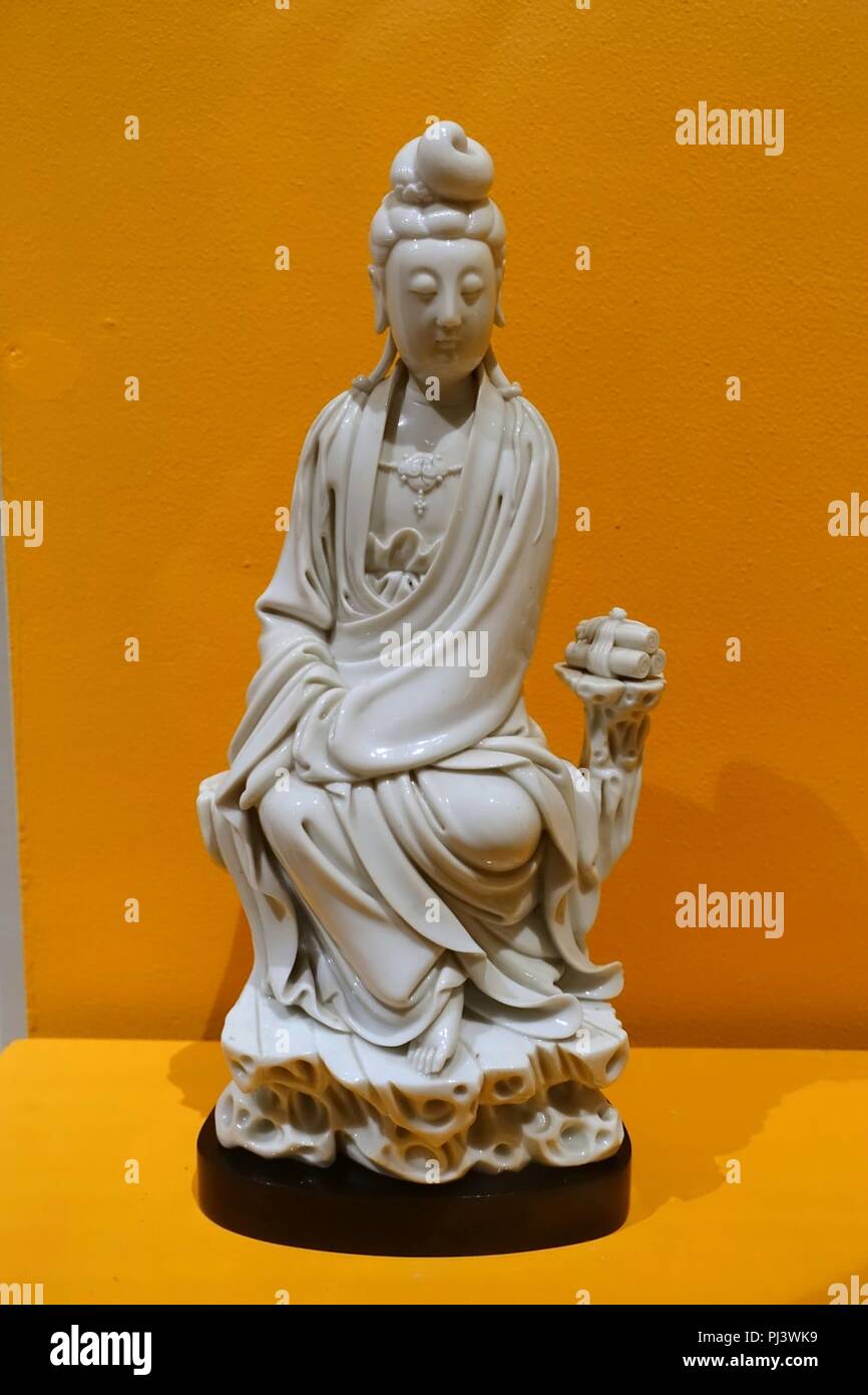 Baiyi Guanyin, Chine, dynastie Qing, fin du xviiie siècle, Dehua-ware porcelaine - Banque D'Images