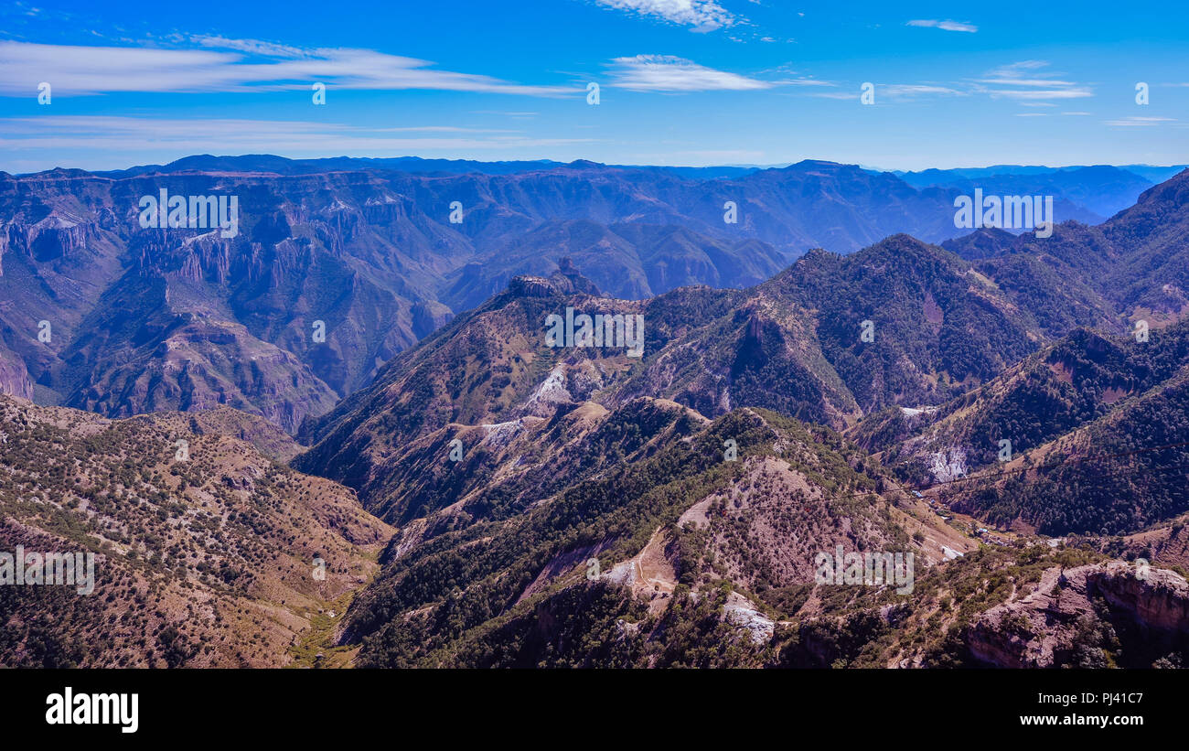 Sierra madre occidental copper canyon Banque de photographies et d’images à haute résolution Alamy