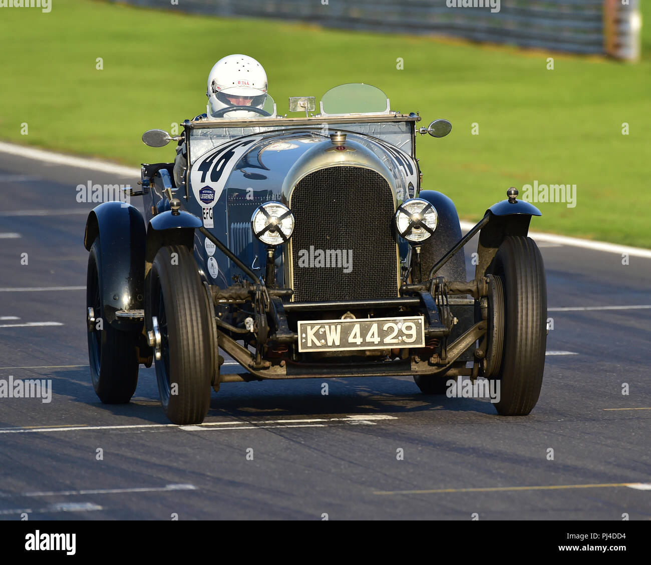 Duncan Wiltshire, Bentley 3 litre, défi de l'équipe d'avant-guerre, Aston Martin Owners Club Course, Snetterton, Norfolk, Angleterre, samedi 1er septembre 2018. Banque D'Images