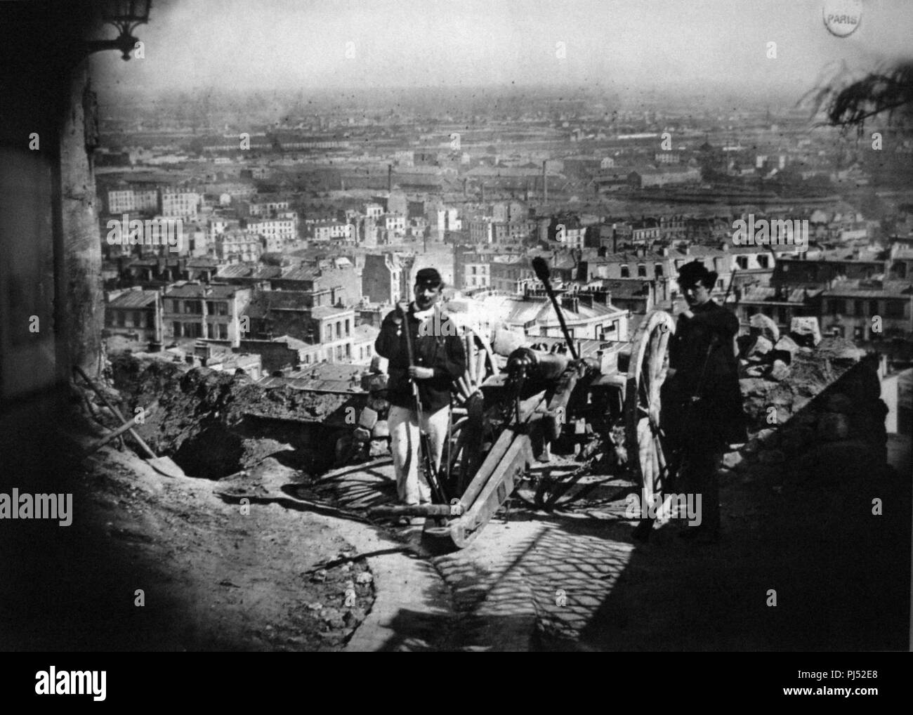 Barricade rue de la bonne Montmartre Commune Paris 1871. Banque D'Images