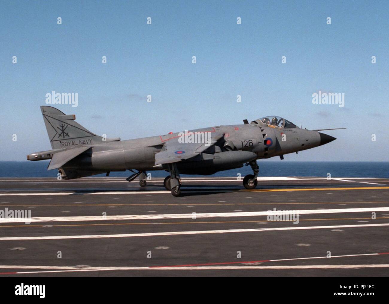 BAe Sea Harrier sur NAS 800 USS Eisenhower 1984. Banque D'Images