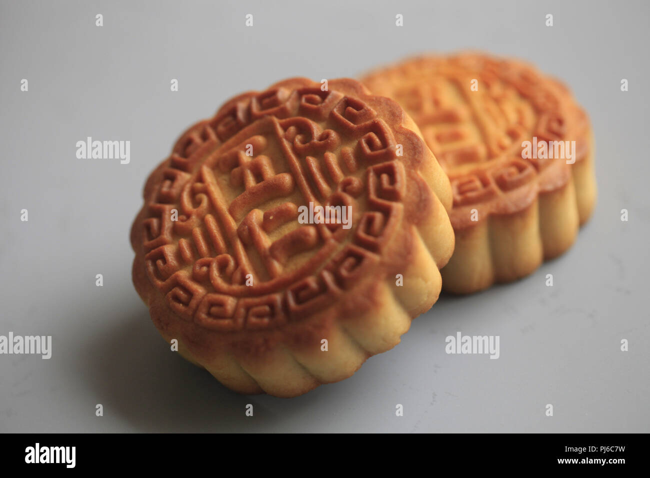 La Chine. 12Th Mar, 2018. Mooncake est une sorte d'aliments traditionnels chinois mangent pendant Mid-Autumn Festival. Crédit : SIPA Asie/ZUMA/Alamy Fil Live News Banque D'Images