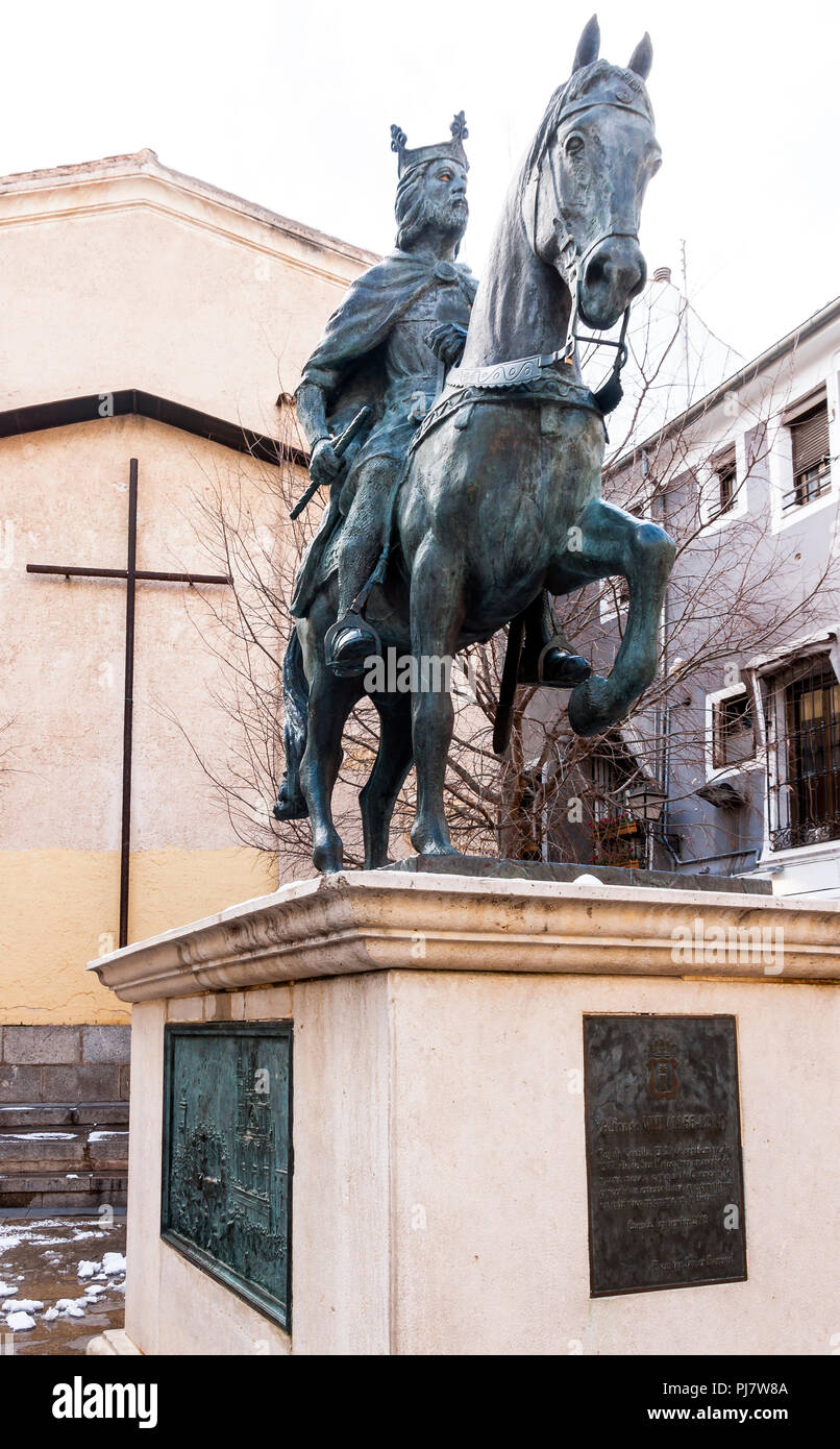 Estatua de Alfonso VIII. Cuenca. Castilla la Mancha. España. Banque D'Images