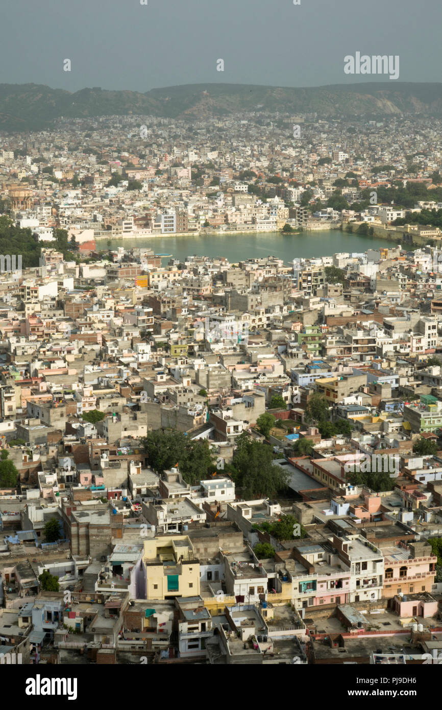 High angle view of Tal Katora lake et Jaipur, Rajasthan, Inde Banque D'Images