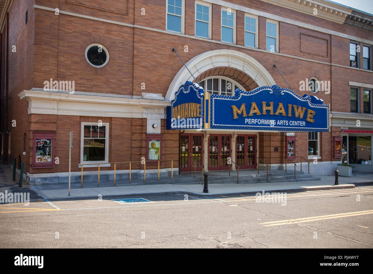 Mahaiwe Performing Arts Center à Great Barrington propose une soirée animée dans les Berkshires Banque D'Images
