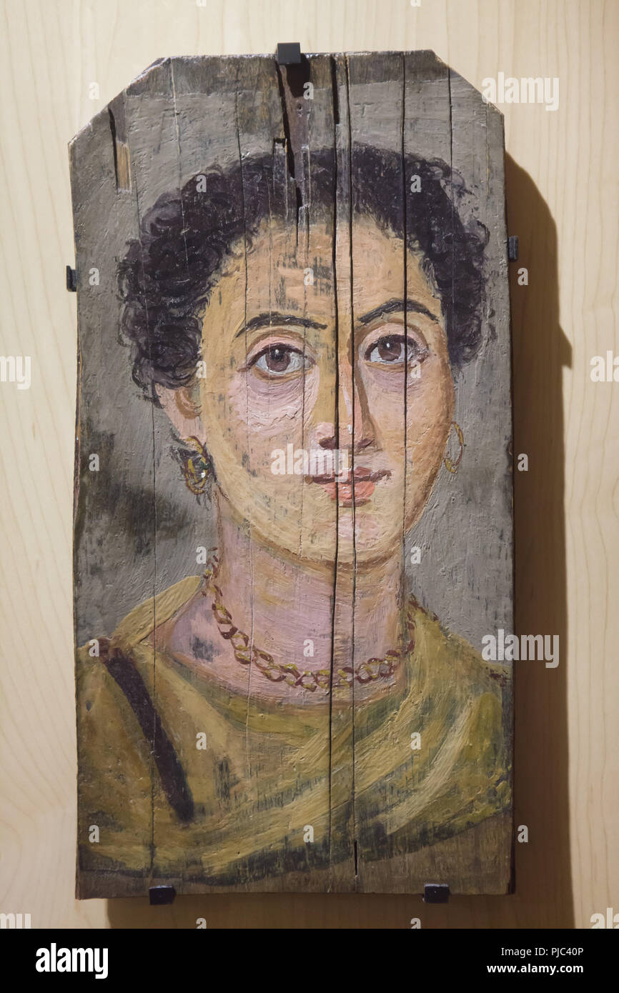 Portrait de femme maman l'Oasis du Fayoum en date du 2ème siècle sur l'affichage dans le musée du Louvre à Paris, France. Banque D'Images