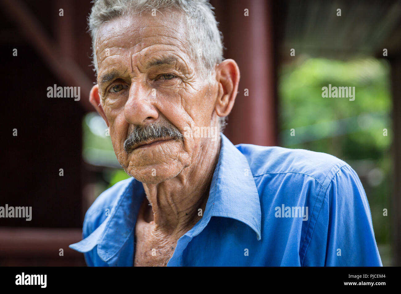 Portrait de l'homme cubains, homme tobacco le travailleur agricole, la province de Pinar del Rio, Vallée de Vinales, Cuba Banque D'Images