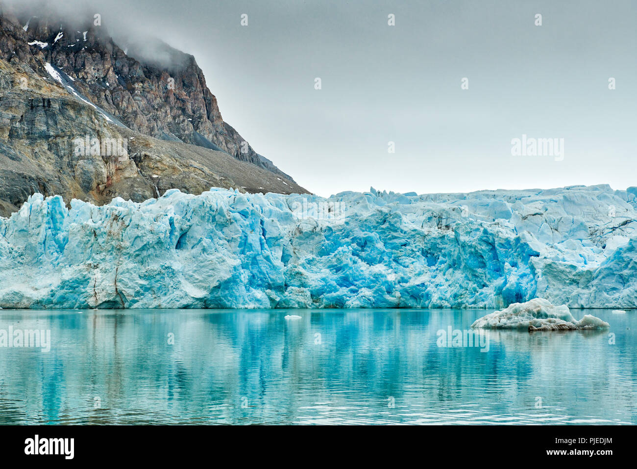 Kollerbreen ou Glacier, Svalbard, Spitzberg Europe Banque D'Images Kollerbreen ou Glacier, Svalbard, Spitzberg Europe Banque D'Images