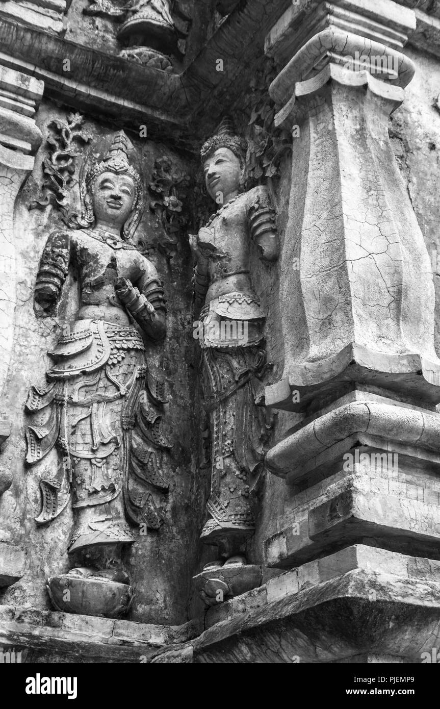 La Photographie noir et blanc : attractions historiques et sites historiques en Thaïlande / "Wat ched yod" sites historiques à Chiang Mai, Thaïlande's grands n Banque D'Images