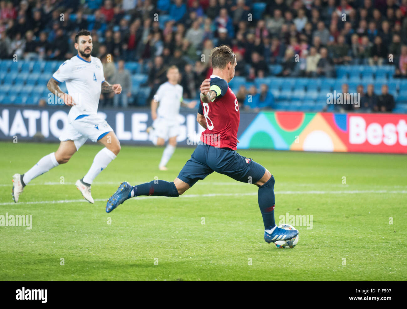 Norvège, Oslo - septembre 6, 2018. Stefan Johansen (8) de la Norvège les scores de 1-0 au cours de la Ligue des Nations Unies l'UEFA match de football entre la Norvège et de Chypre à l'Ullevaal Stadion. (Photo crédit : Gonzales Photo - Jan-Erik Eriksen). Gonzales : Crédit Photo/Alamy Live News Banque D'Images