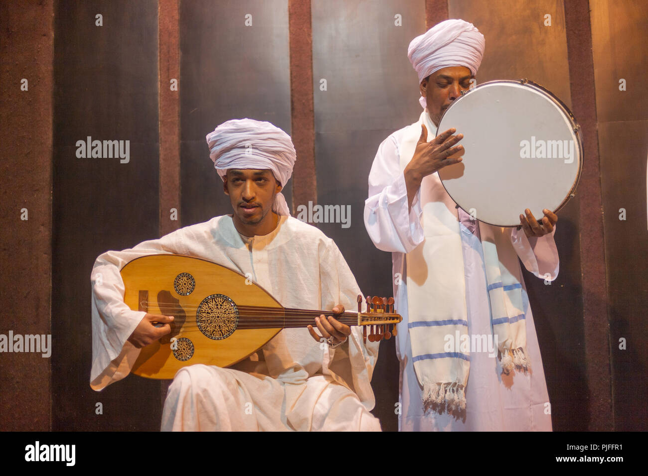Nubian africain de danse et de chants soufis, Le Caire, Egypte Banque D'Images