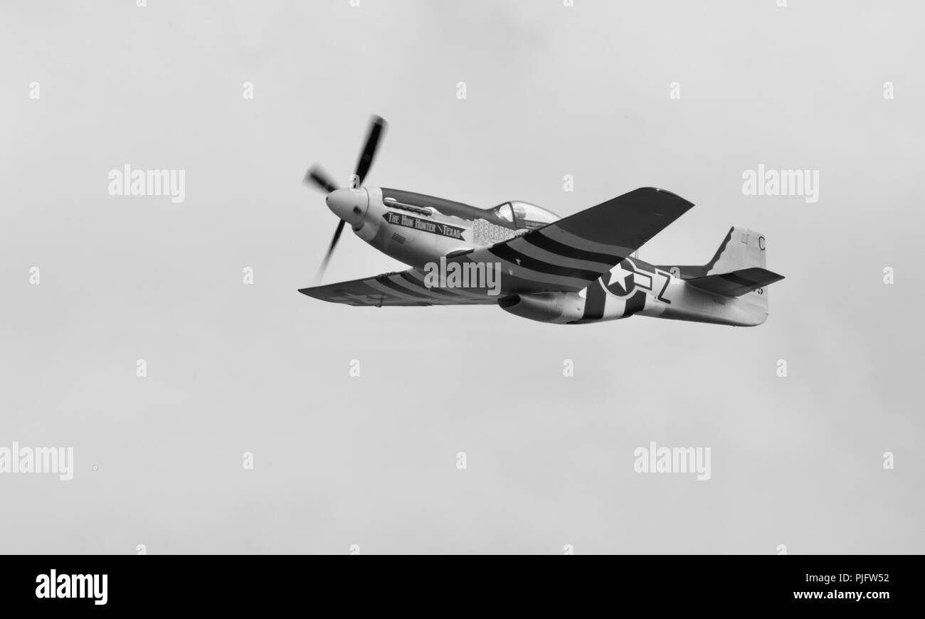 North American P-51D Mustang, "le Hun Hunter Texas' (N351MX) volant à la Royal International Air Tattoo 2018 Banque D'Images