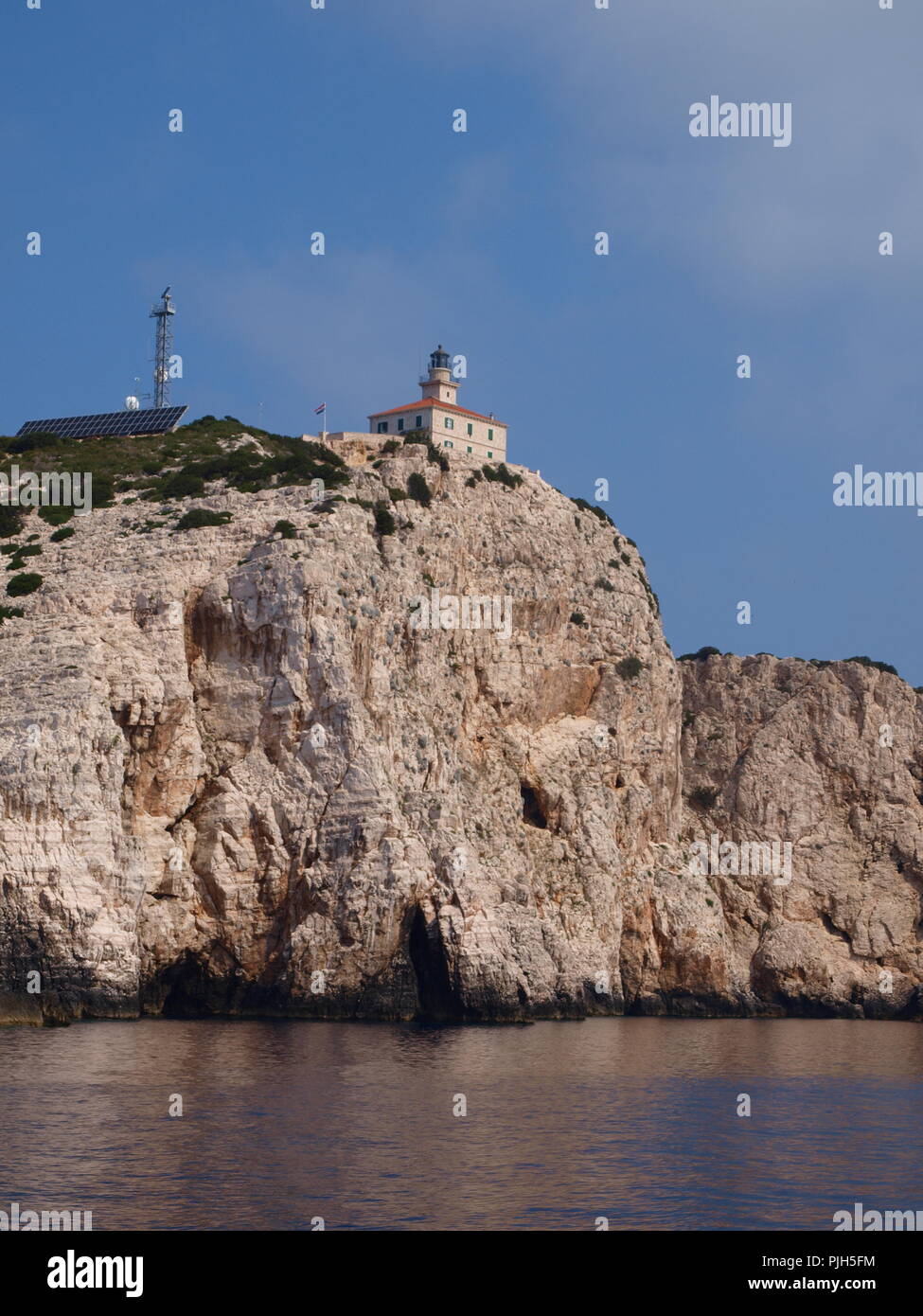 Phare sur l'île de Sušac Mer Adriatique en Croatie Banque D'Images